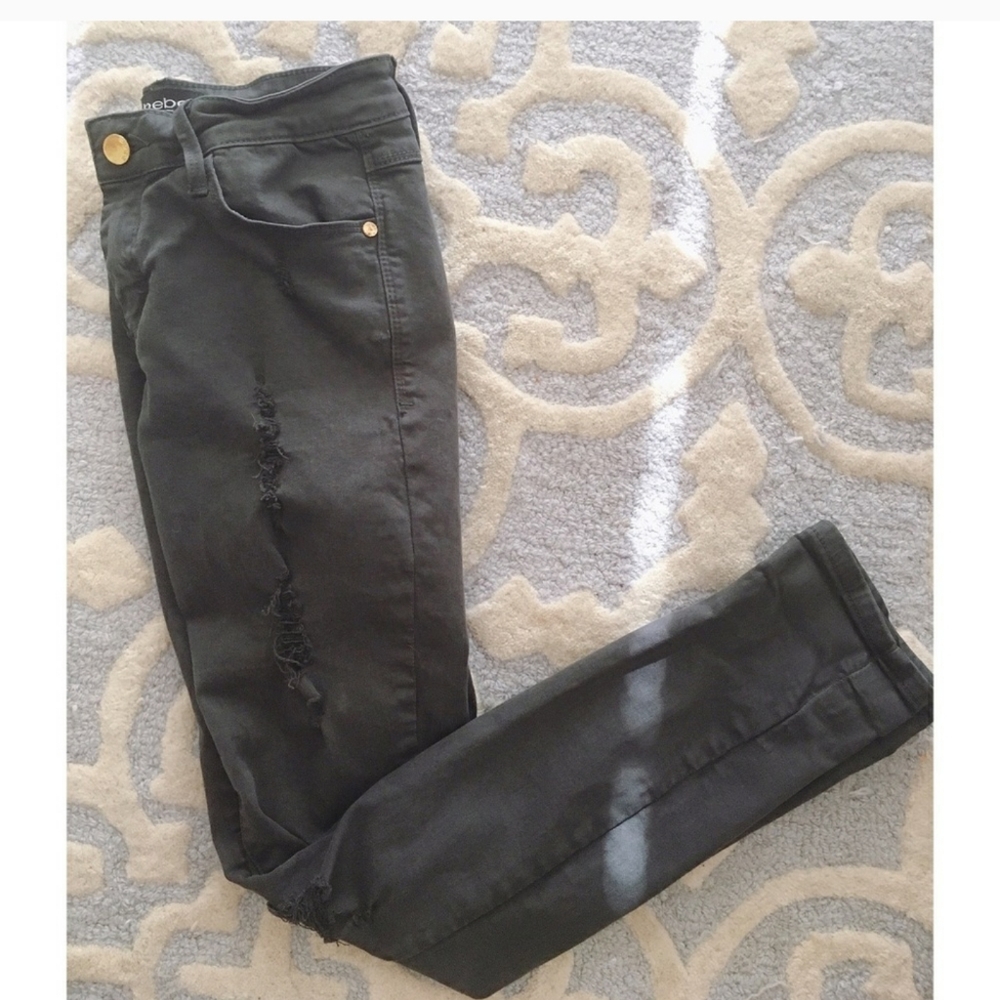 Bebe Olive Green distressed skinny jeans